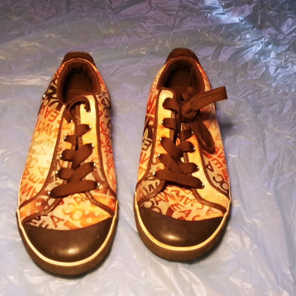 Rocawear Fashion Sneakers Size 8.5